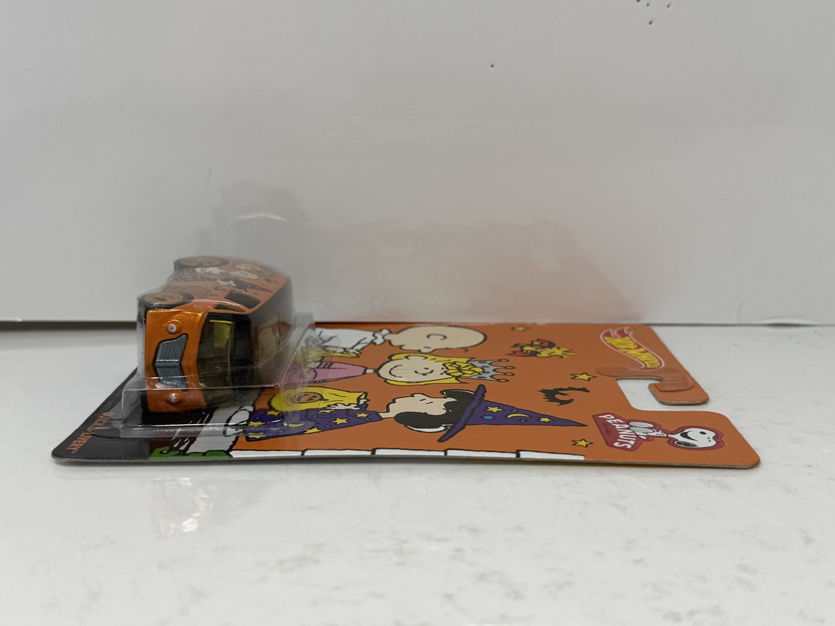 Hot Wheels Peanuts Quick D-Livery 1:64 Diecast Real Riders