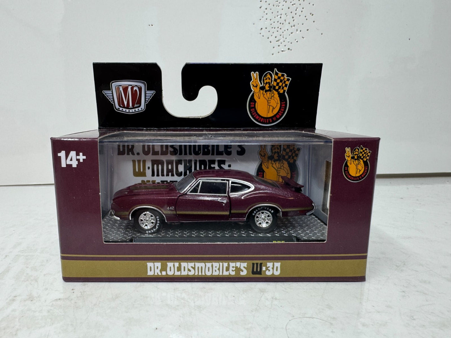 M2 Machines Dr. Oldsmobile’s 1970 Cutlass 442 W-30 1:64 Diecast