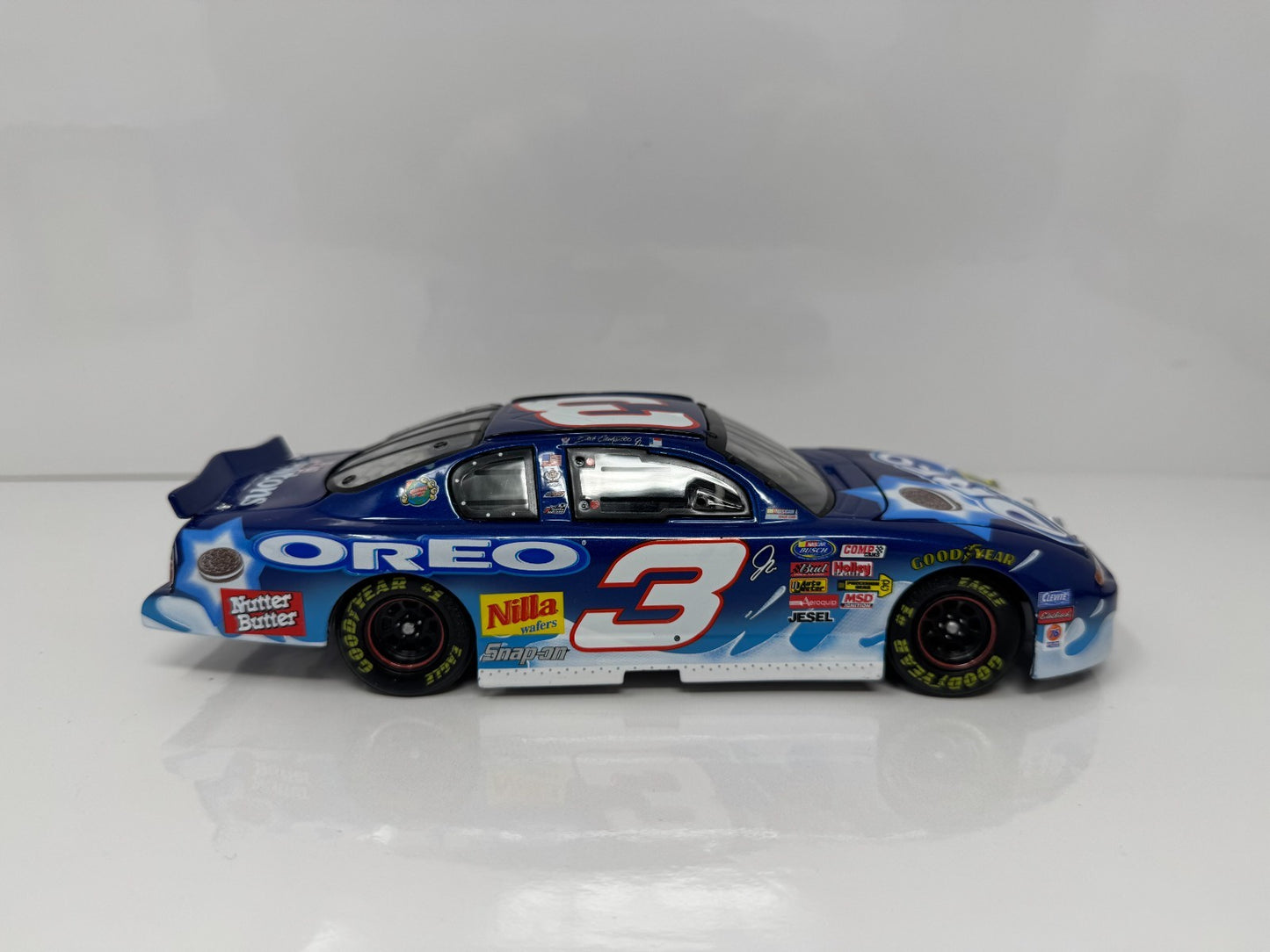 Action NASCAR Dale Earnhardt Jr #8 Oreo Ritz 2002 Monte Carlo 1:24 Diecast