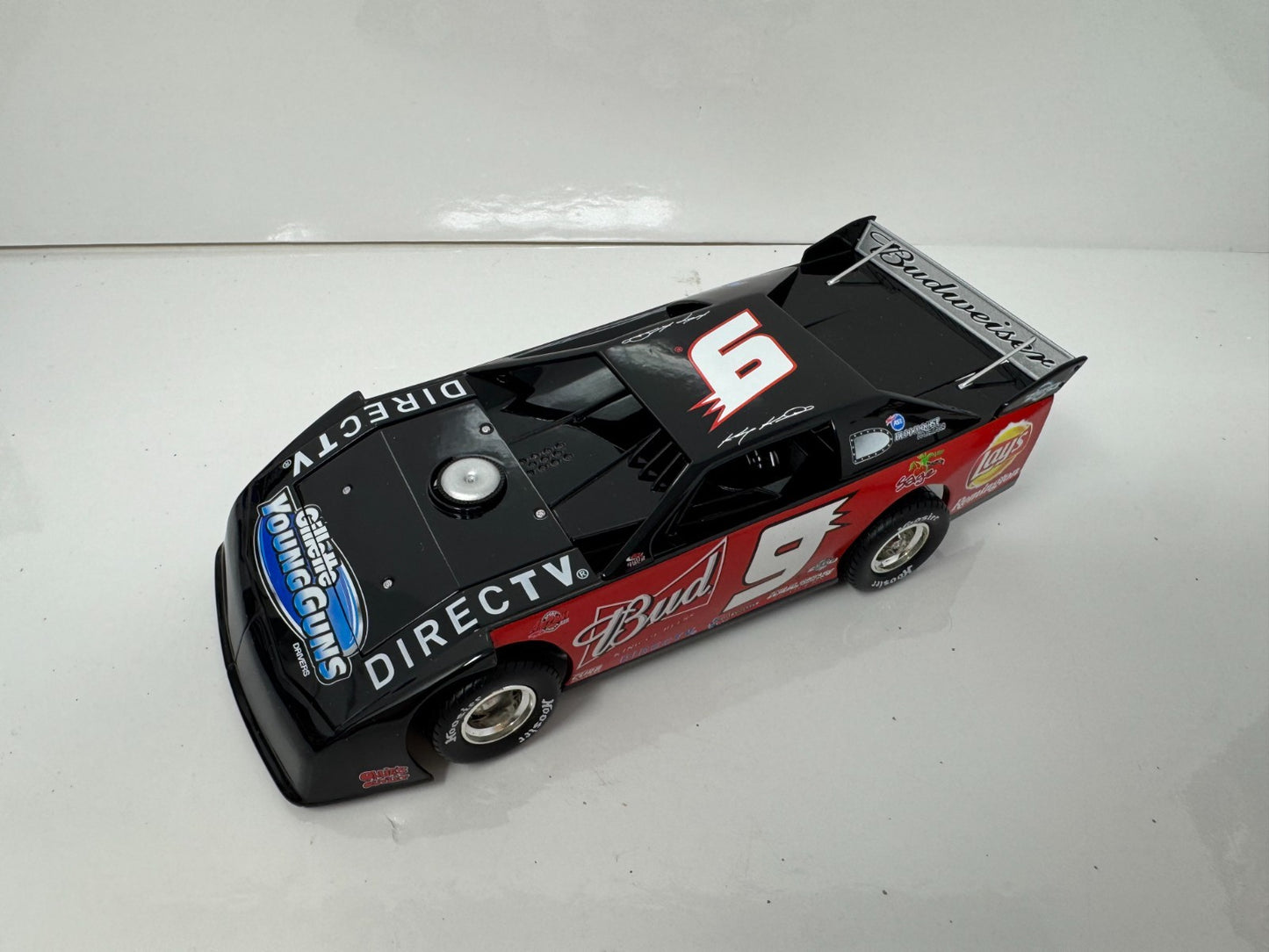 ADC Kasey Kahne #9 Budweiser Gillette Young Guns Dirt Car 1:24 Diecast