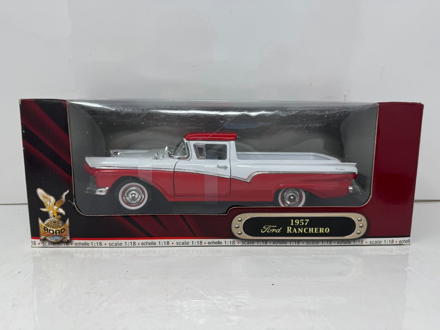 Yat Ming Road Signature 1957 Ford Ranchero 1:18 Diecast