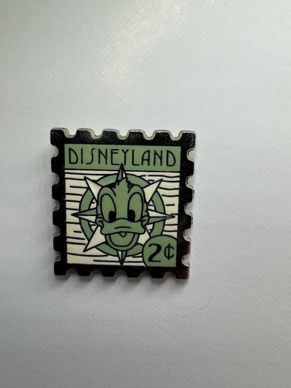 DLR Disney Donald 2 Cent Stamp Hidden Mickey Stamp Collection Trading Pin DC2S11