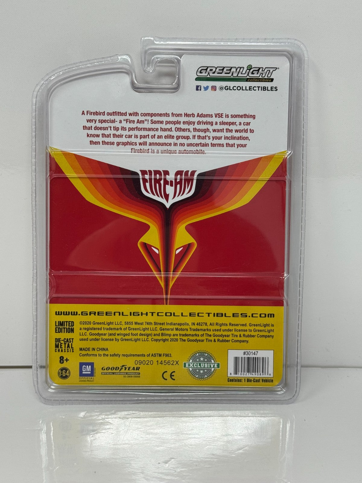 Greenlight Fire Am 1979 Pontiac Firebird T/A 1:64 Diecast