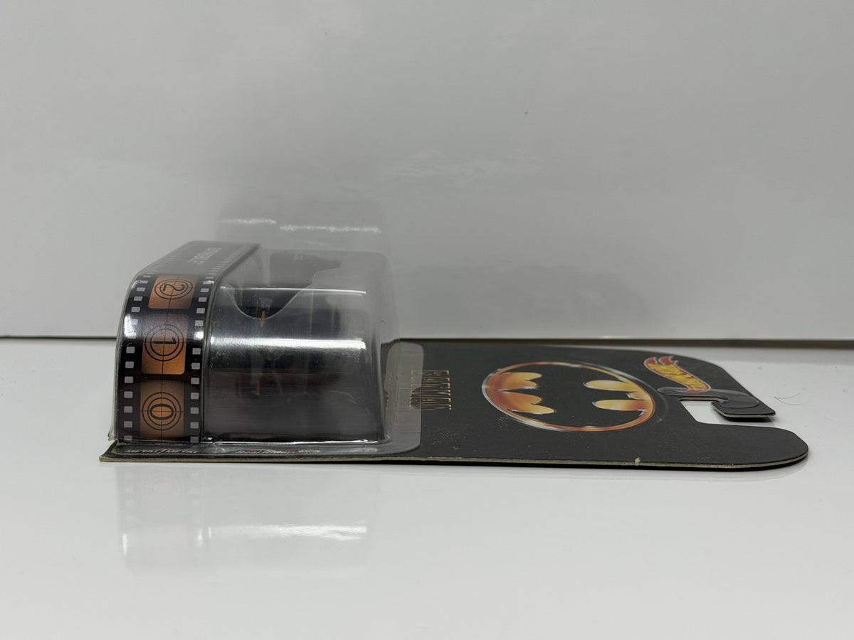 Hot Wheels Retro Entertainment Batman 1989 Batmobile 1:64 Diecast Black
