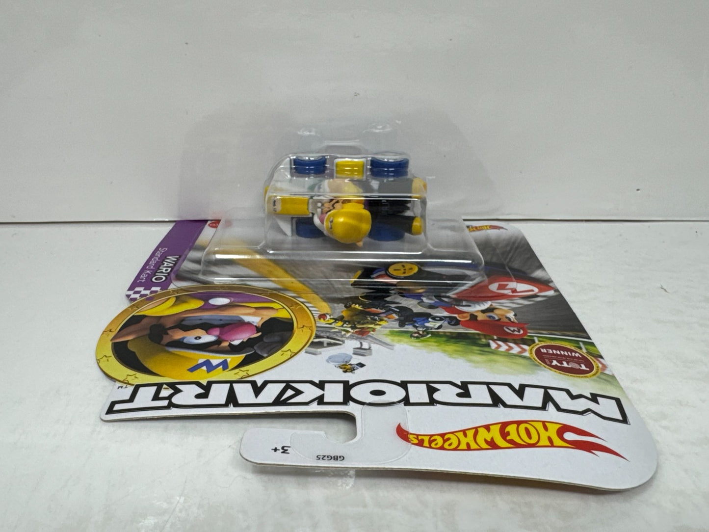Hot Wheels Mario Kart Wario Standard Kart 1:64 Diecast