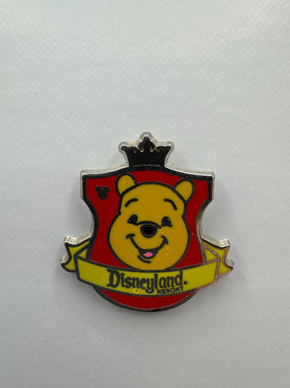 DLR Disney Winnie the Pooh Crests Hidden Mickey Trading Pin DC2S11