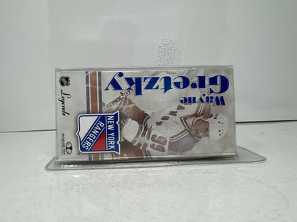McFarlane NHL Wayne Gretzky New York Rangers Legends Series 3 Figure