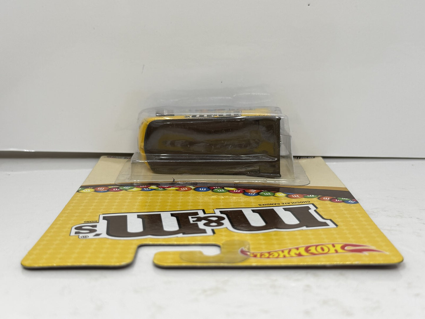 Hot Wheels M&M's Volkswagen Drag Bus 1:64 Diecast Real Riders