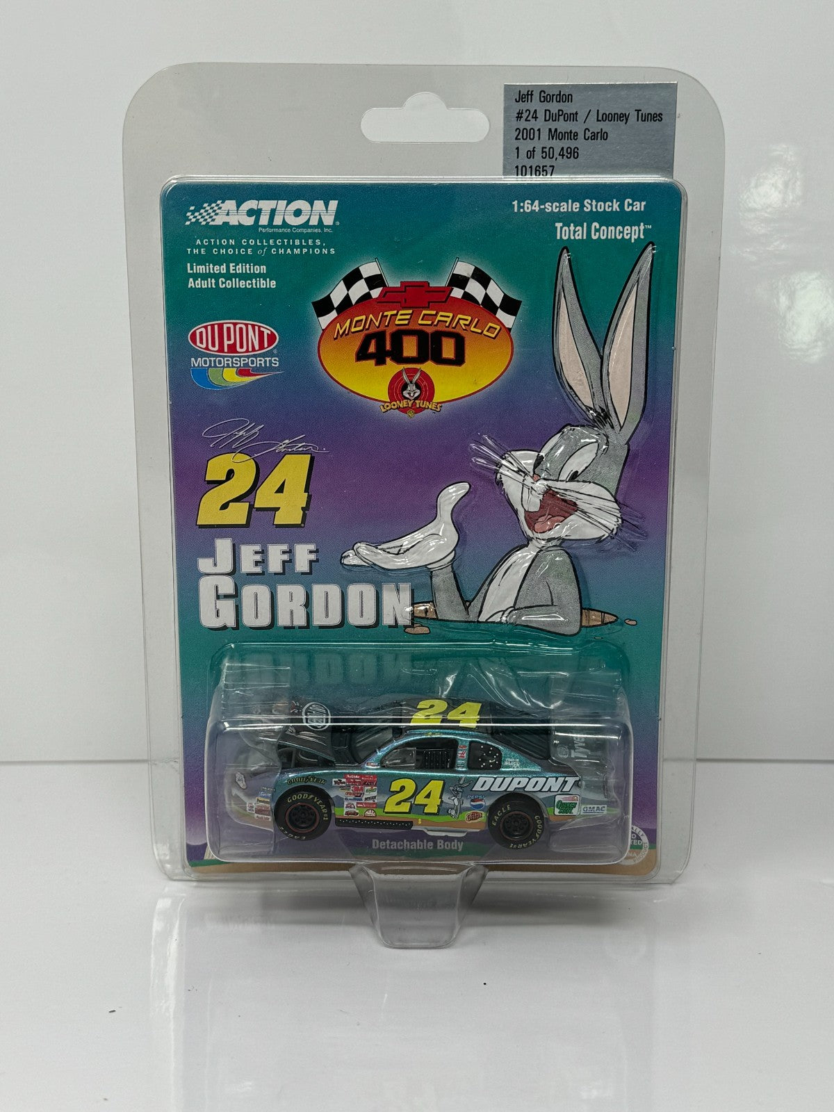 Action Nascar #24 Jeff Gordon DuPont Looney Tunes 2001 Monte Carlo 1:64 Diecast