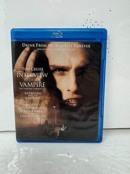 Interview with the Vampire (Blu-ray) Brad Pitt Horror Good Condition!!!