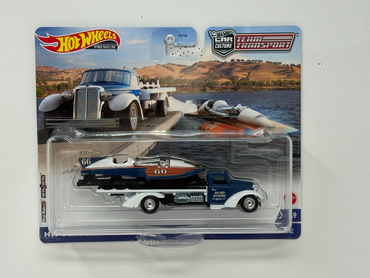 Hot Wheels Premium Team Transport #49 HW Hydroplane & Speed Waze 1:64 Diecast
