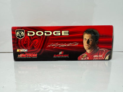 Action NASCAR Kasey Kahne #9 Dodge Dealers 2004 Dodge Intrepid 1:24 Diecast
