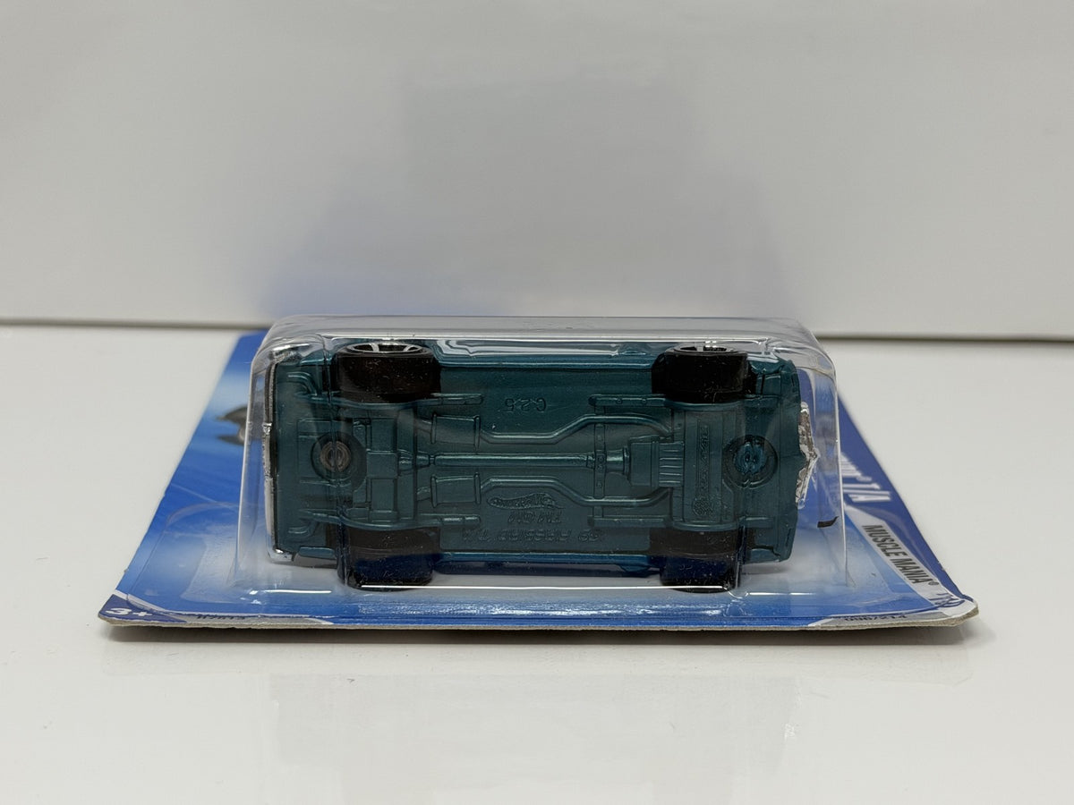 Hot Wheels Muscle Mania 1969 Pontiac Firebird T/A 1:64 Diecast Teal V2