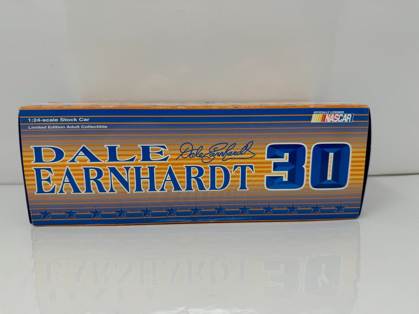 Action Nascar #30 Dale Earnhardt Sr Army 1976 Chevy Malibu 1:24 Diecast