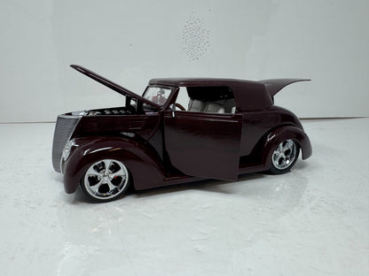 Yat Ming Road Signature 1937 Ford Shyne Rodz 1:18 Diecast