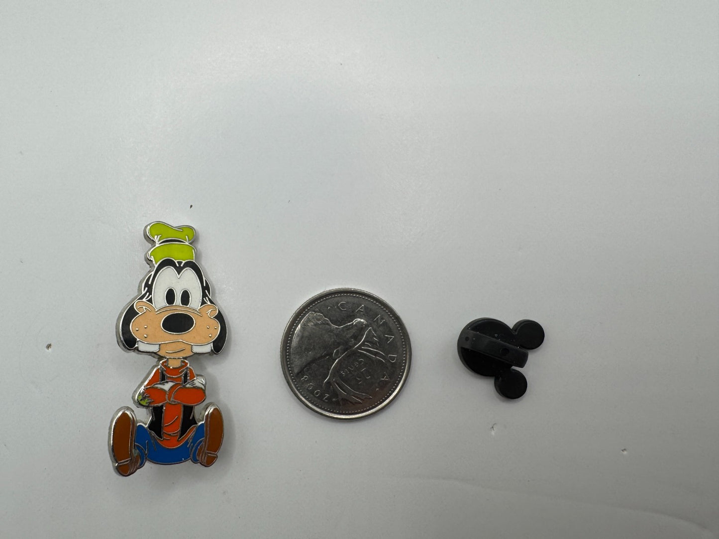 Disney Goofy Big Head Art Booster Trading Pin DC2S8