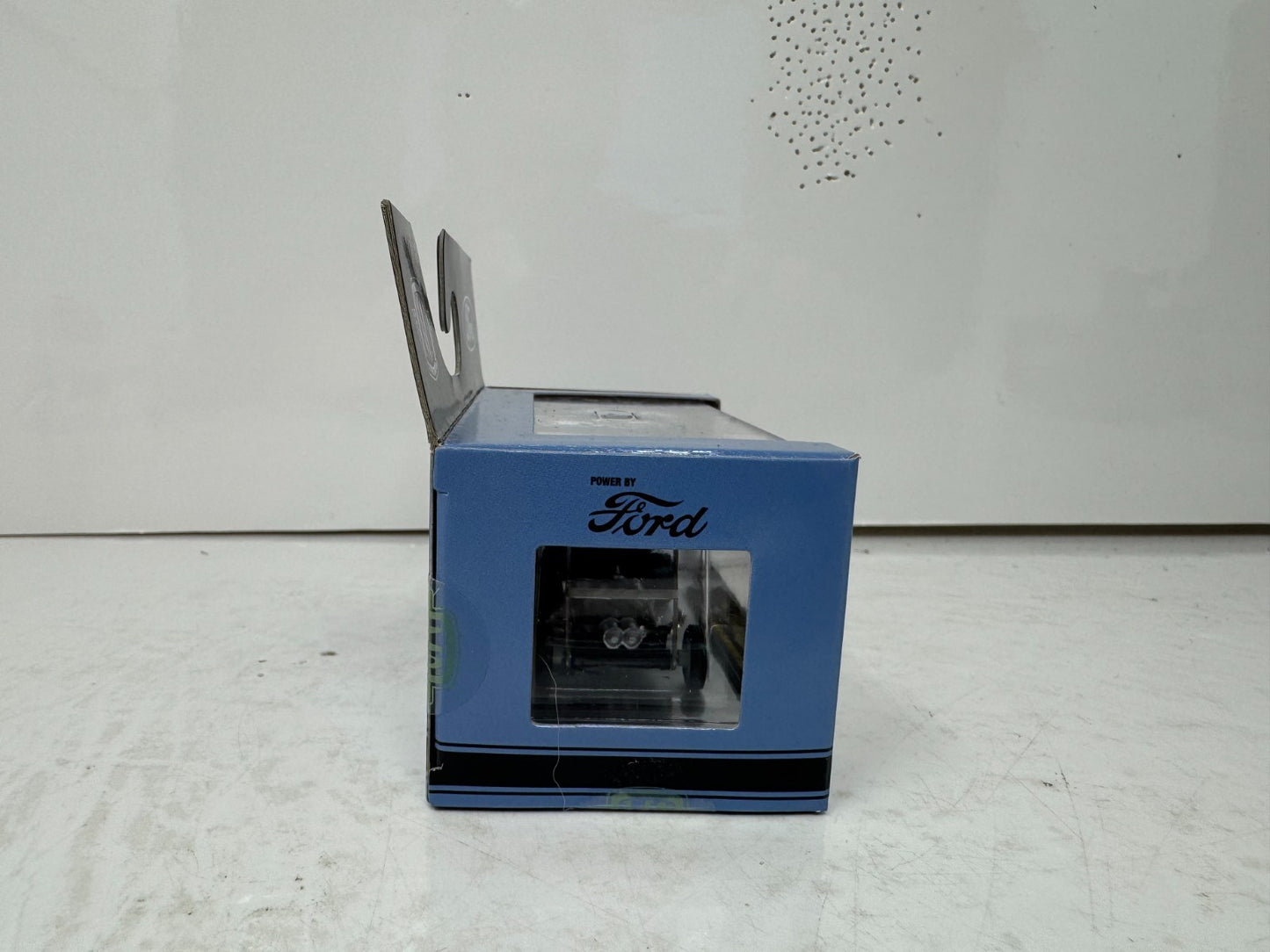 M2 Machines Ford 1969 Ford Mustang Funny Car 1:64 Diecast