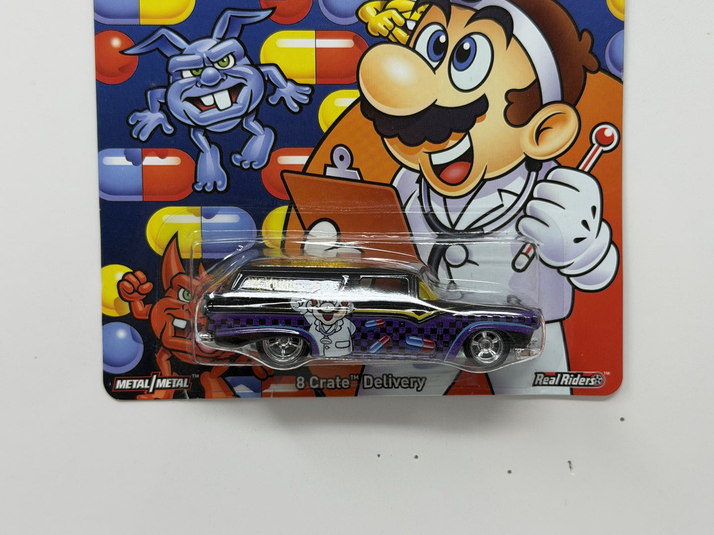 Hot Wheels Dr. Mario 8 Crate Delivery 1:64 Diecast Real Riders