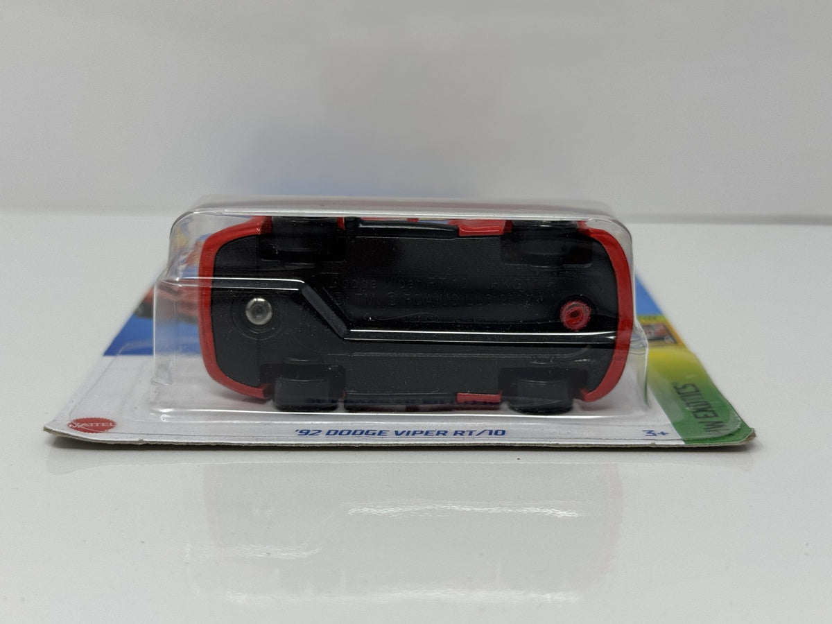 Hot Wheels HW Exotics 1992 Dodge Viper RT-10 1:64 Diecast Red