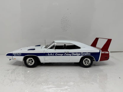 Autoworld American Muscle 1969 Dodge Charger Daytona LA & Orange County Dodge Dealer 1:18 Diecast