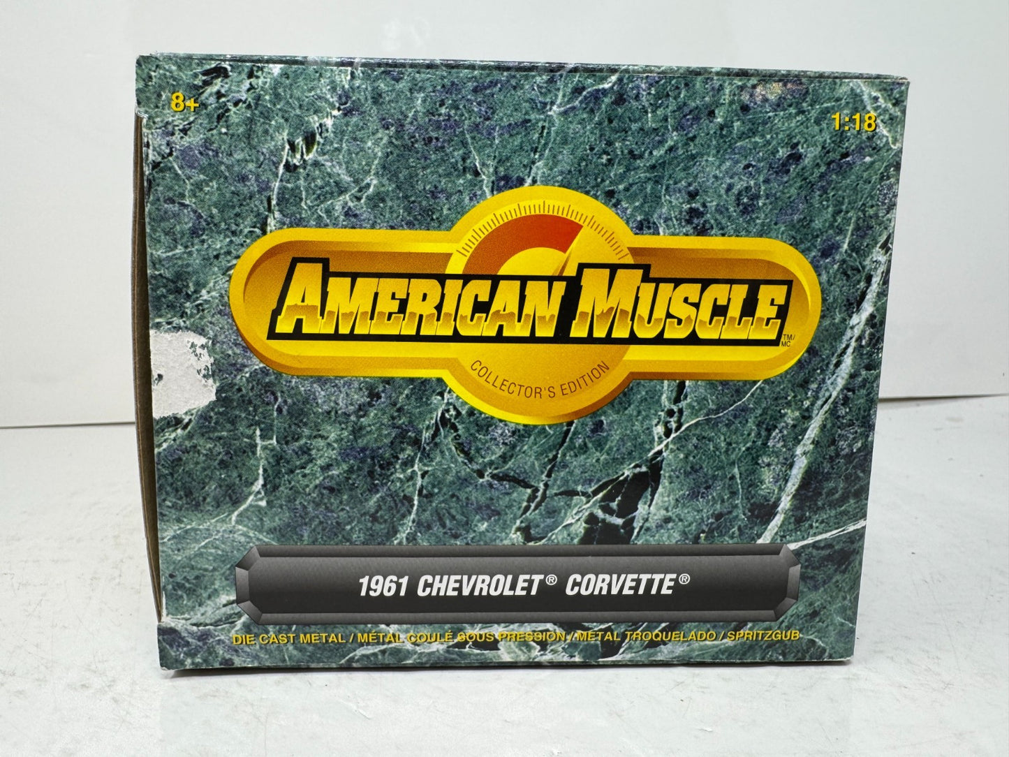 Ertl American Muscle 1961 Chevrolet Corvette 1:18 Diecast