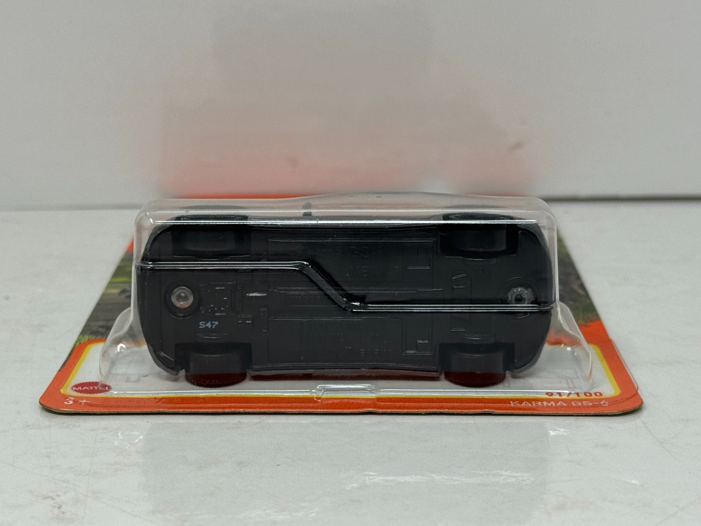 Matchbox Karma GS-6 1:64 Diecast