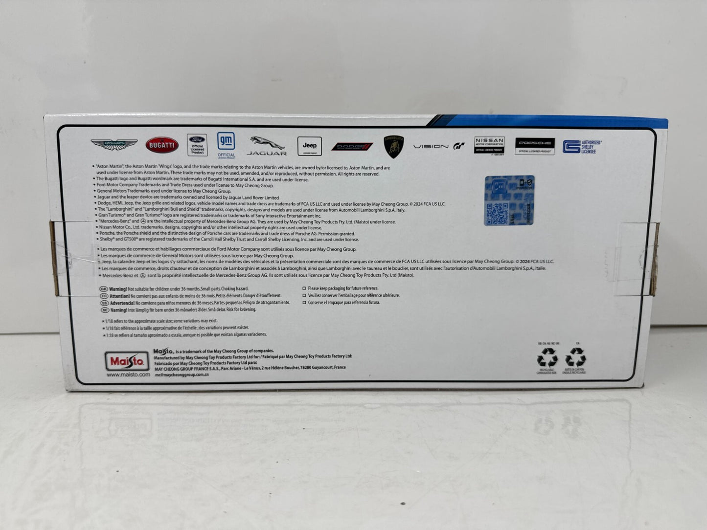 Maisto 2014 Chevrolet Corvette Stingray Special Edition 1:18 Diecast