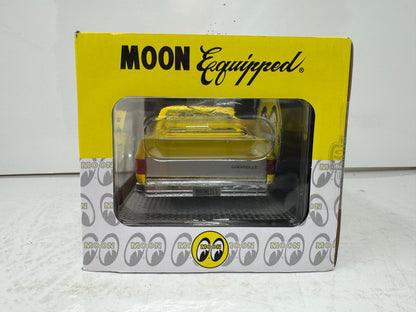 M2 Machines 1973 Chevrolet Cheyenne 10 Moon Eyes Pickup 1:24 Diecast