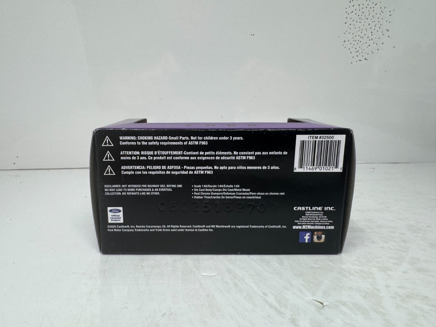 M2 Machines Ford 1956 Ford F-100 Custom 1:64 Diecast