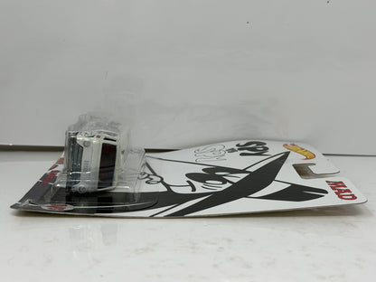 Hot Wheels MAD 1966 Dodge A100 Spy vs Spy White 1:64 Diecast Real Riders