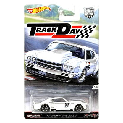 Hot Wheels Track Day 1970 Chevy Chevelle 1:64 Diecast Real Riders
