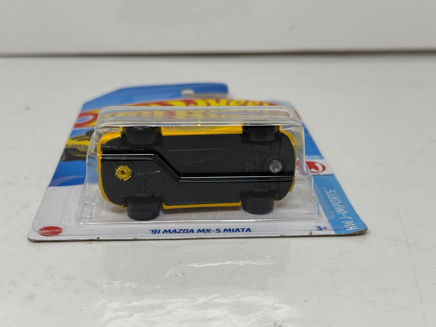 Hot Wheels J-Imports 1991 Mazda MX-5 Miata 1:64 Diecast
