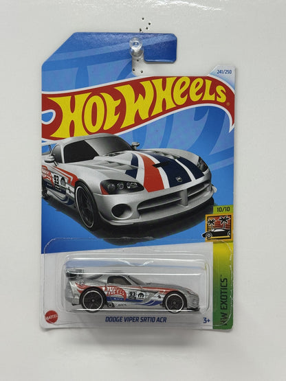Hot Wheels HW Exotics Dodge Viper SRT10 ACR 1:64 Diecast