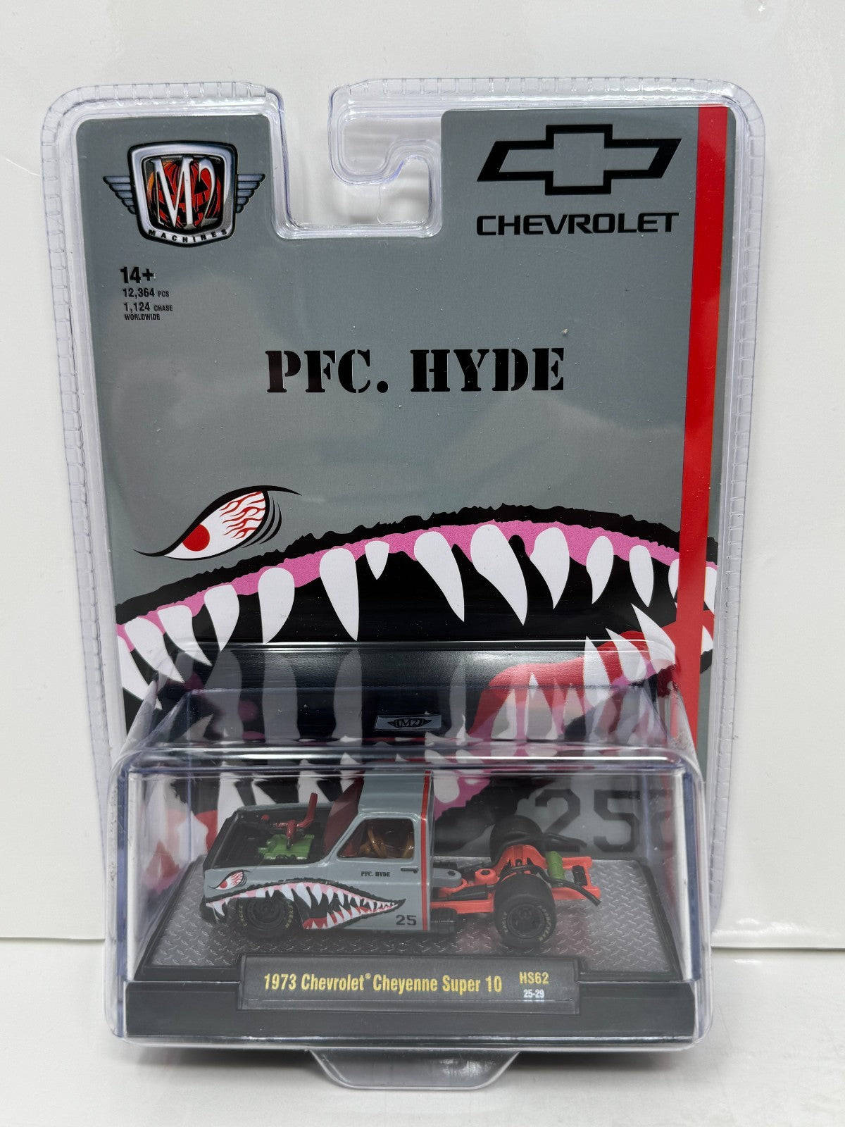 M2 Machines PFC. Hyde Shark Face 1973 Chevrolet Cheyenne Super 10 1:64 Diecast