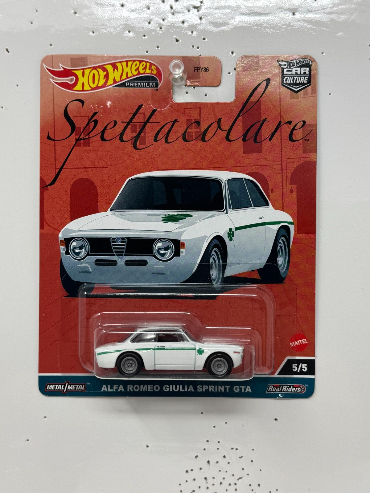 Hot Wheels Premium Spettacolare Alfa Romeo Giulia Sprint GTA 1:64 Diecast