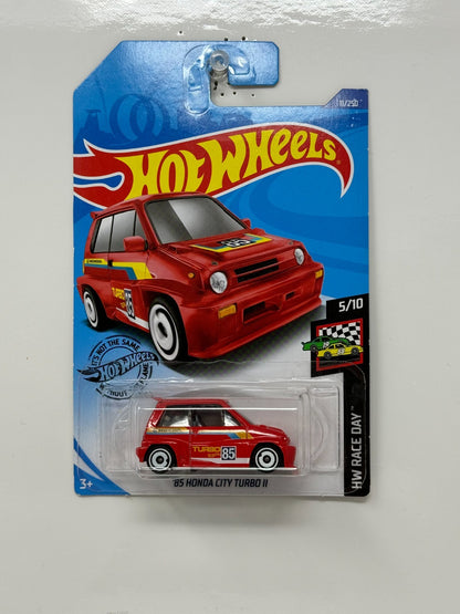 Hot Wheels HW Race Day 1985 Honda City Turbo II JDM 1:64 Diecast