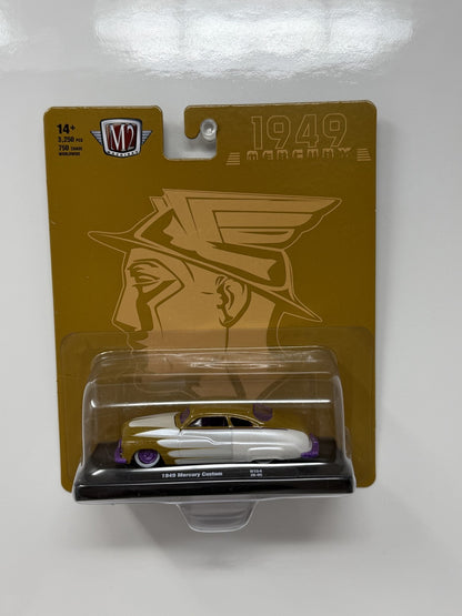 M2 Machines Forever Gold 1949 Mercury Custom CHASE 1:64 Diecast