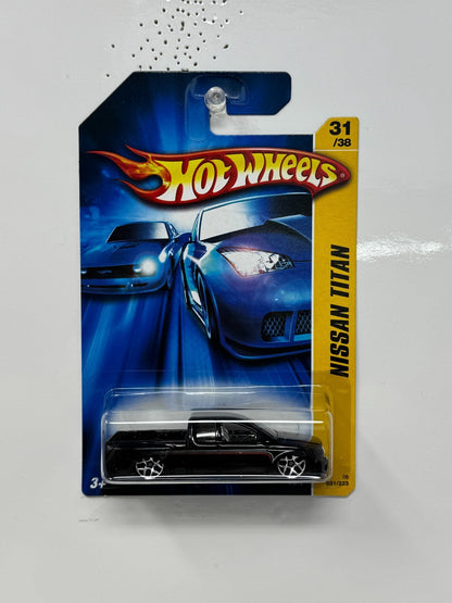 Hot Wheels Nissan Titan 1:64 Diecast