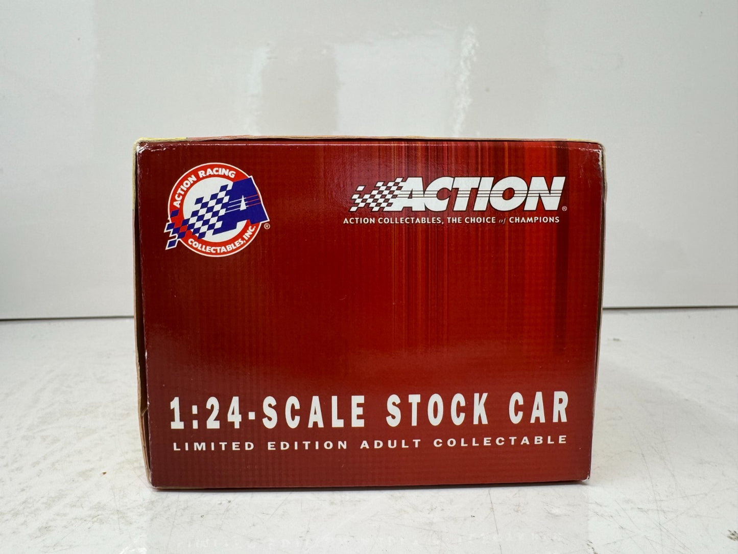 Action Nascar #21 Kevin Harvick Reese's RCR 35th Anniv. 2004 Chevy 1:24 Diecast