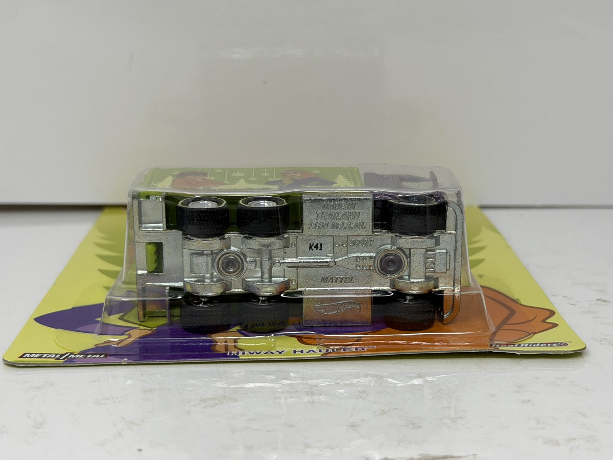Hot Wheels Scooby-Doo Hiway Hauler 1:64 Diecast Real Riders