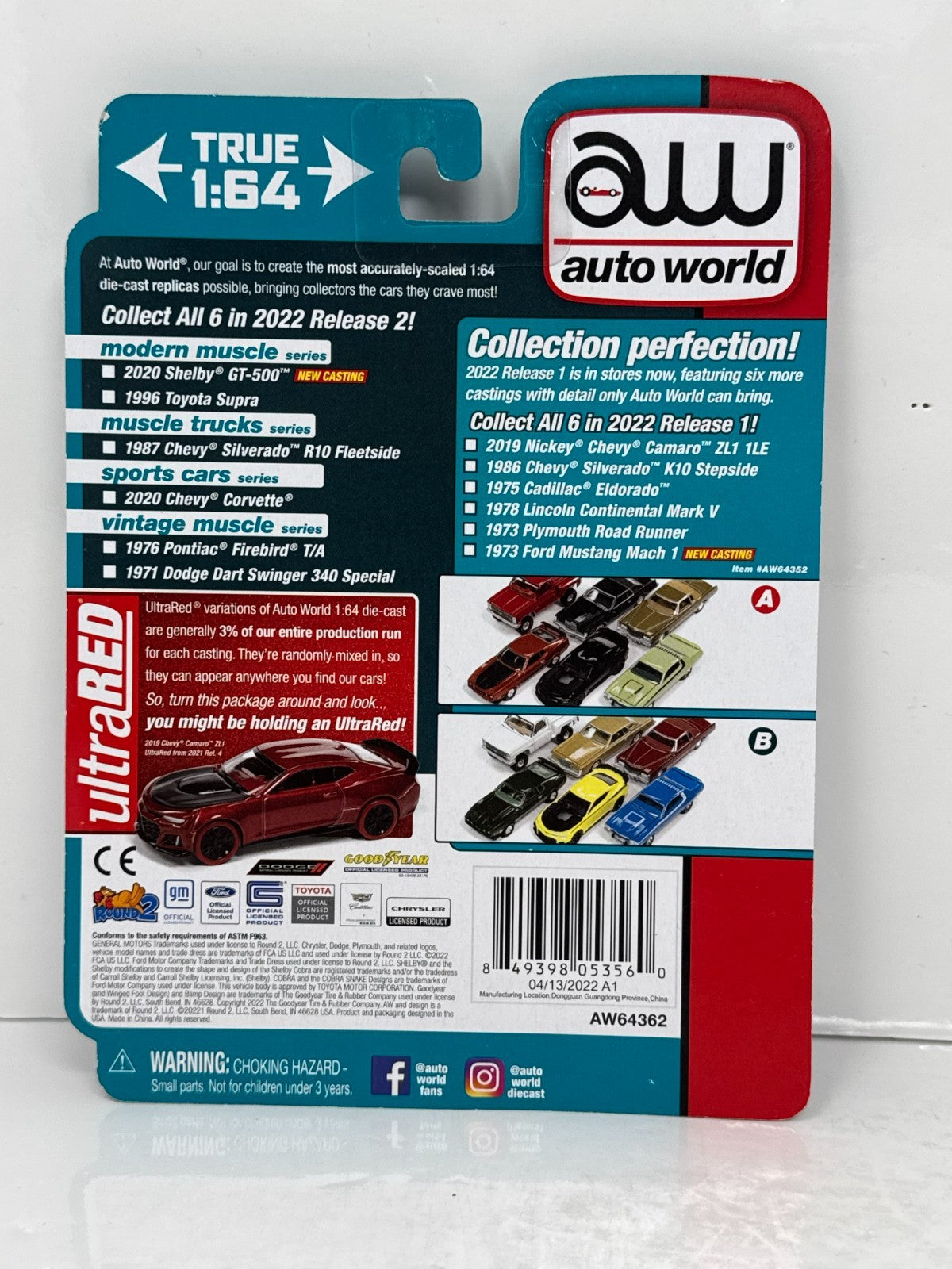 Auto World Vintage Muscle 1971 Dodge Dart Swinger 340 Plum Crazy 1:64 Diecast
