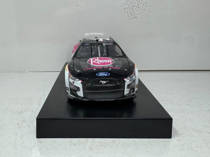 Lionel Nascar #4 Kevin Harvick Rheem Chasing the Cure 2023 Mustang 1:24 Diecast