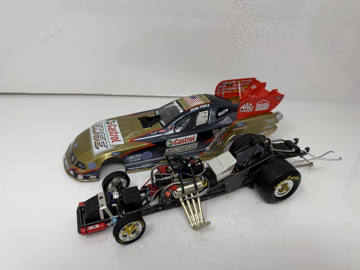 Action NHRA John Force Castrol Edge 2009 Mustang Liquid Color 1:24 Diecast