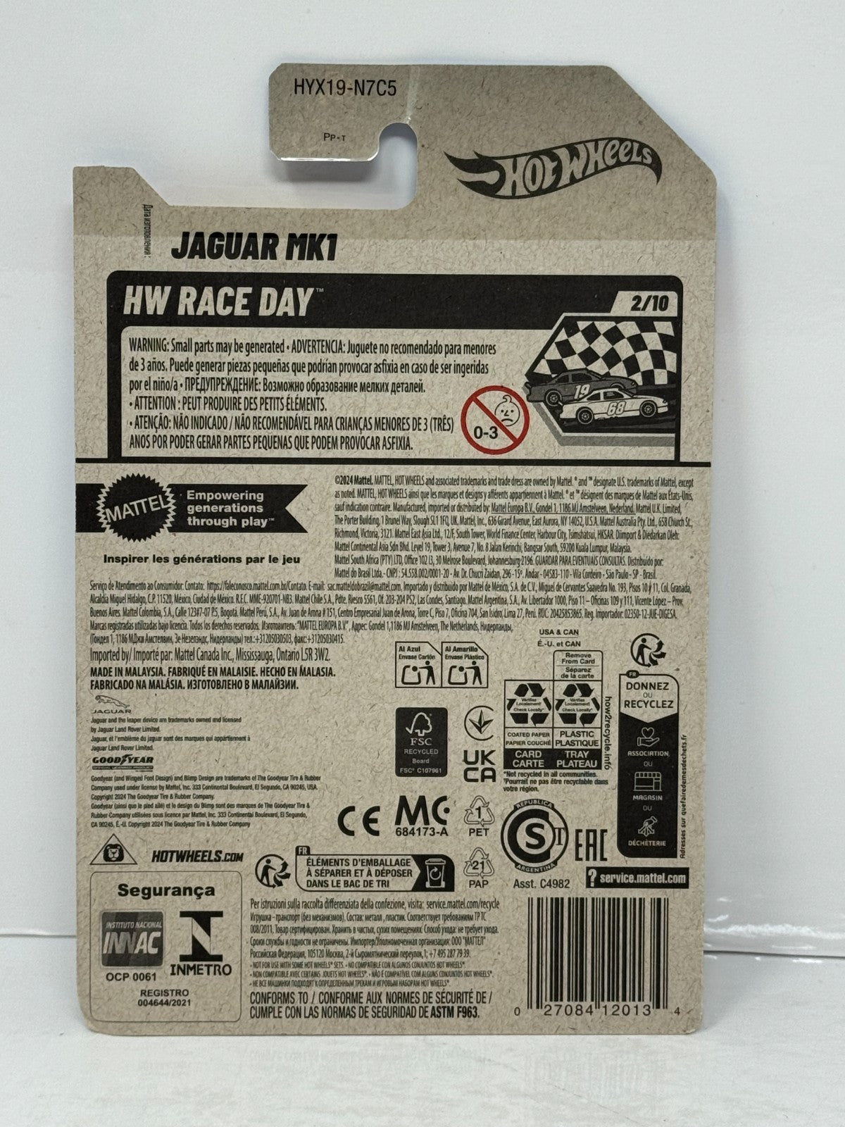 Hot Wheels Race Day Jaguar Mk1 1:64 Diecast