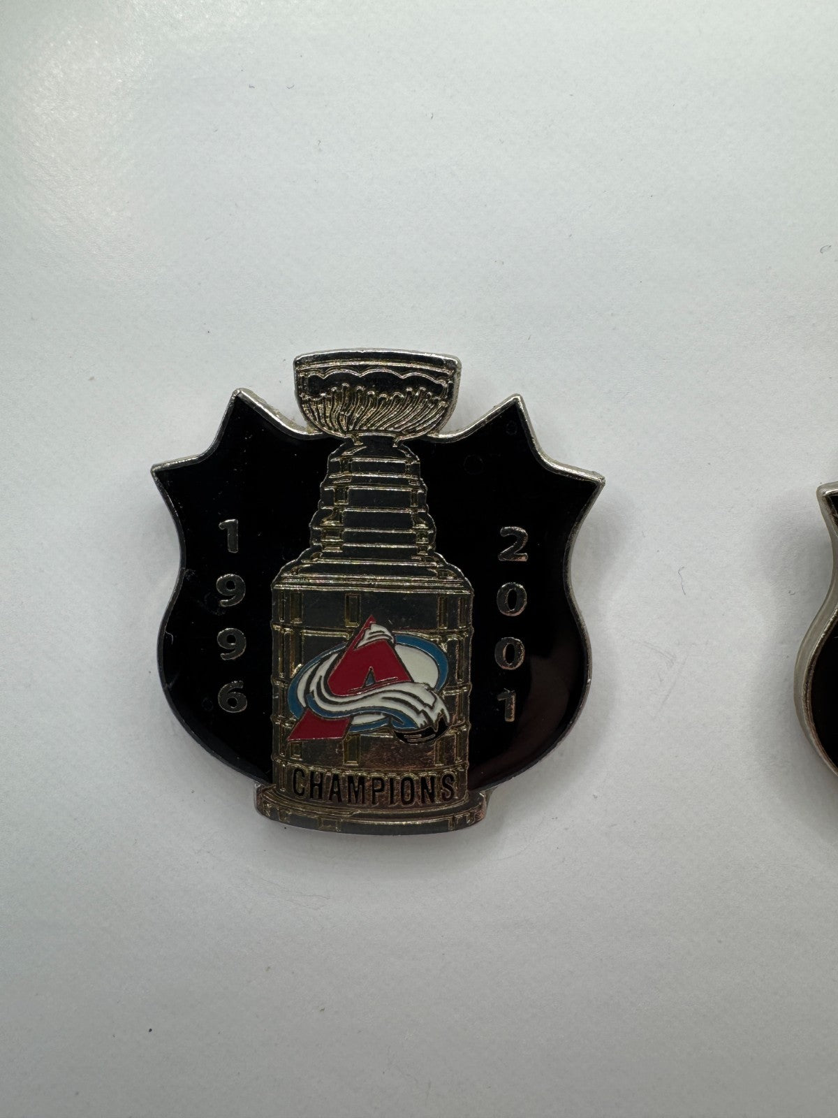 Colorado Avalanche 1996 2001 Stanley Cup Champions NHL Lapel Pin