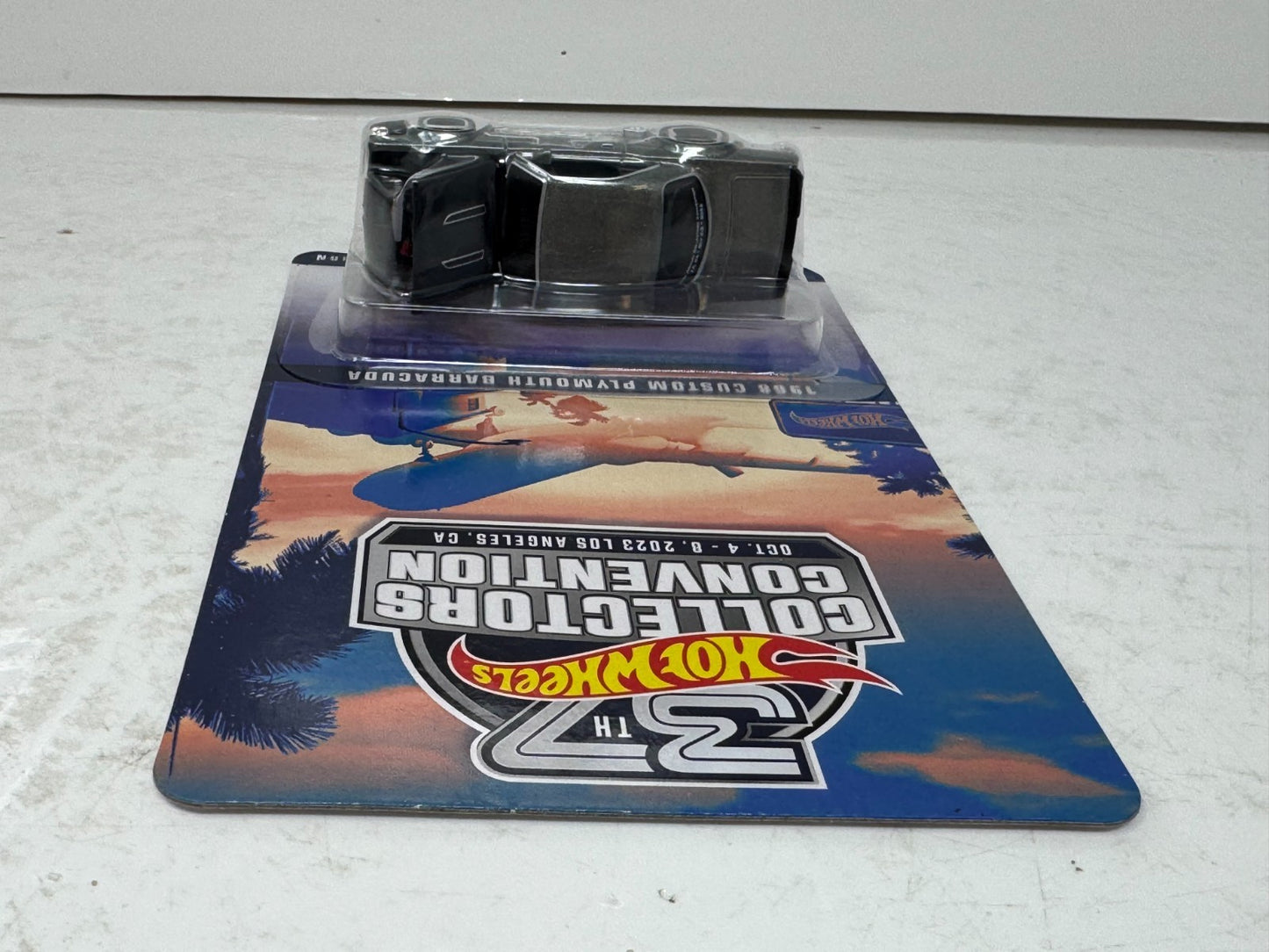 Hot Wheels Collectors Convention 1968 Custom Plymouth Barracuda 1:64 Diecast