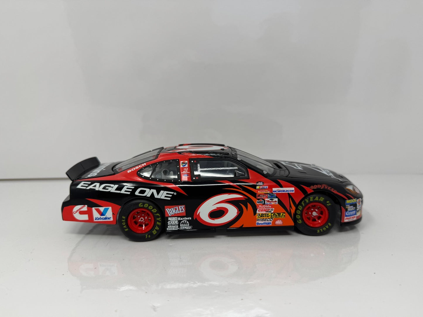 Team Caliber NASCAR Mark Martin #6 Eagle One 2000 Ford Taurus 1:24 Diecast
