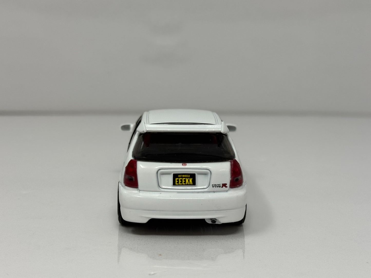 Hot Wheels Premium Honda Civic Type R EK9 1:43 Diecast