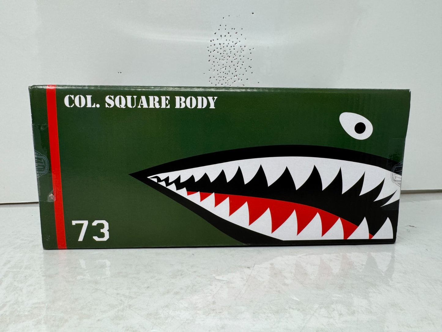 M2 Machines 1973 Chevrolet Cheyenne Super 10 Col. Square Body 1:24 Diecast