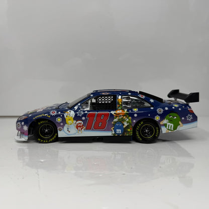 Action NASCAR #18 Kyle Busch M&M's Holiday 2008 Camry 1:24 Diecast SERIAL #118